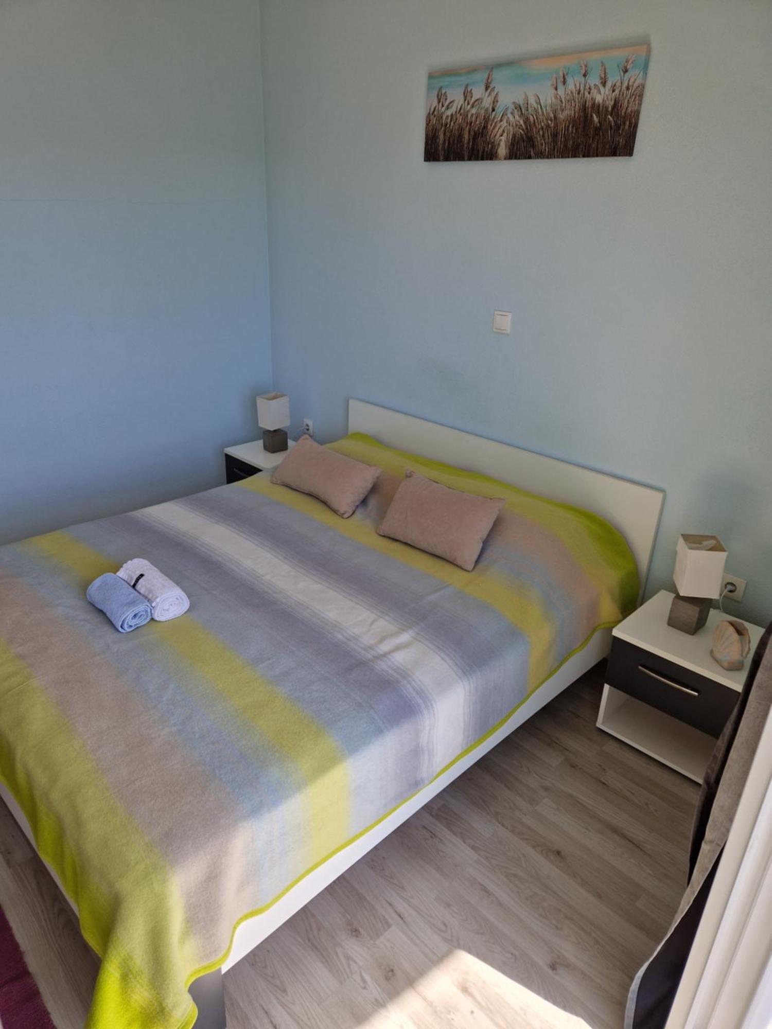 Apartments Ivano Klek Bilik gambar